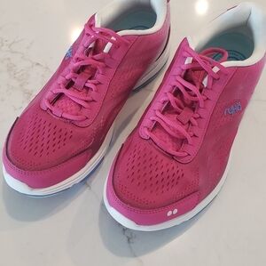 WOMEN'S Ryka size 9.5